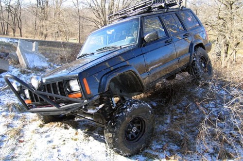 jeep-lift-kit_623n2-installed_2_2.jpg