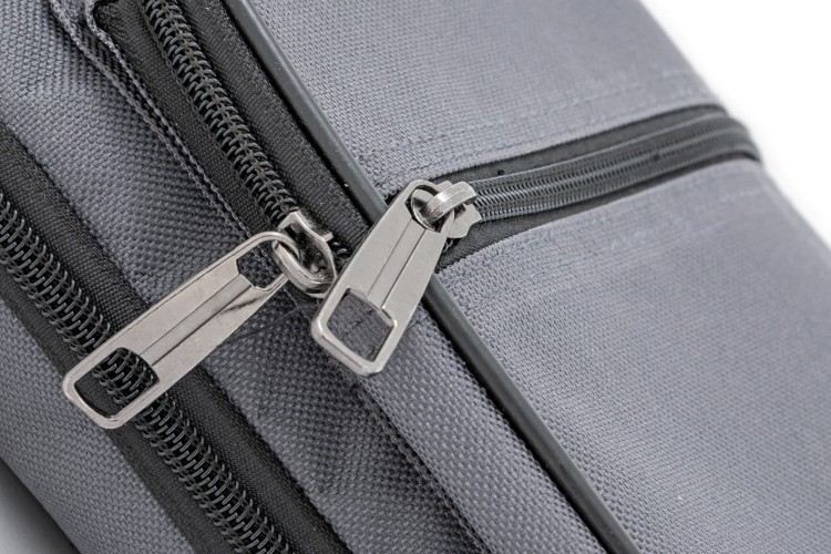 outdoor_camping_light_bag_zipper_-_99025.jpg