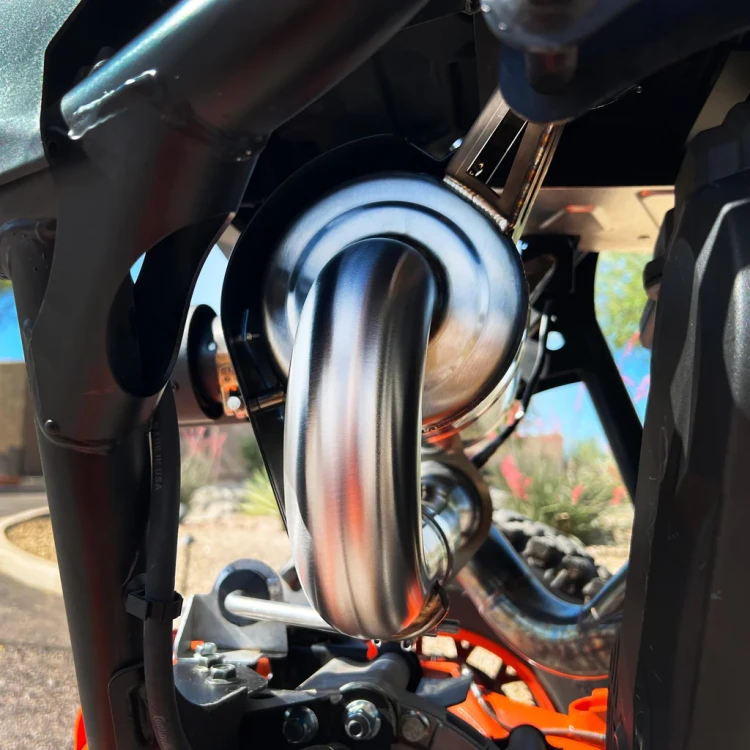 XR_Series_Lifestyle_1024x1024.webp